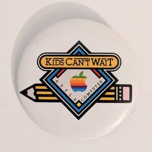 Vintage Apple Computer Kids Can't Wait White Round Macintosh Promo Pin Badge